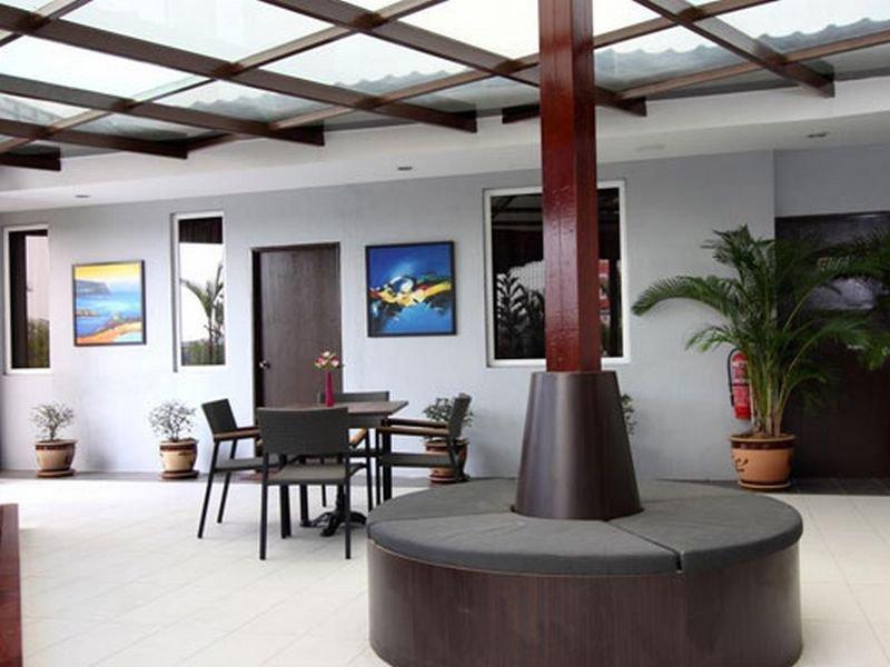 קלאנג Country Hotel מראה חיצוני תמונה