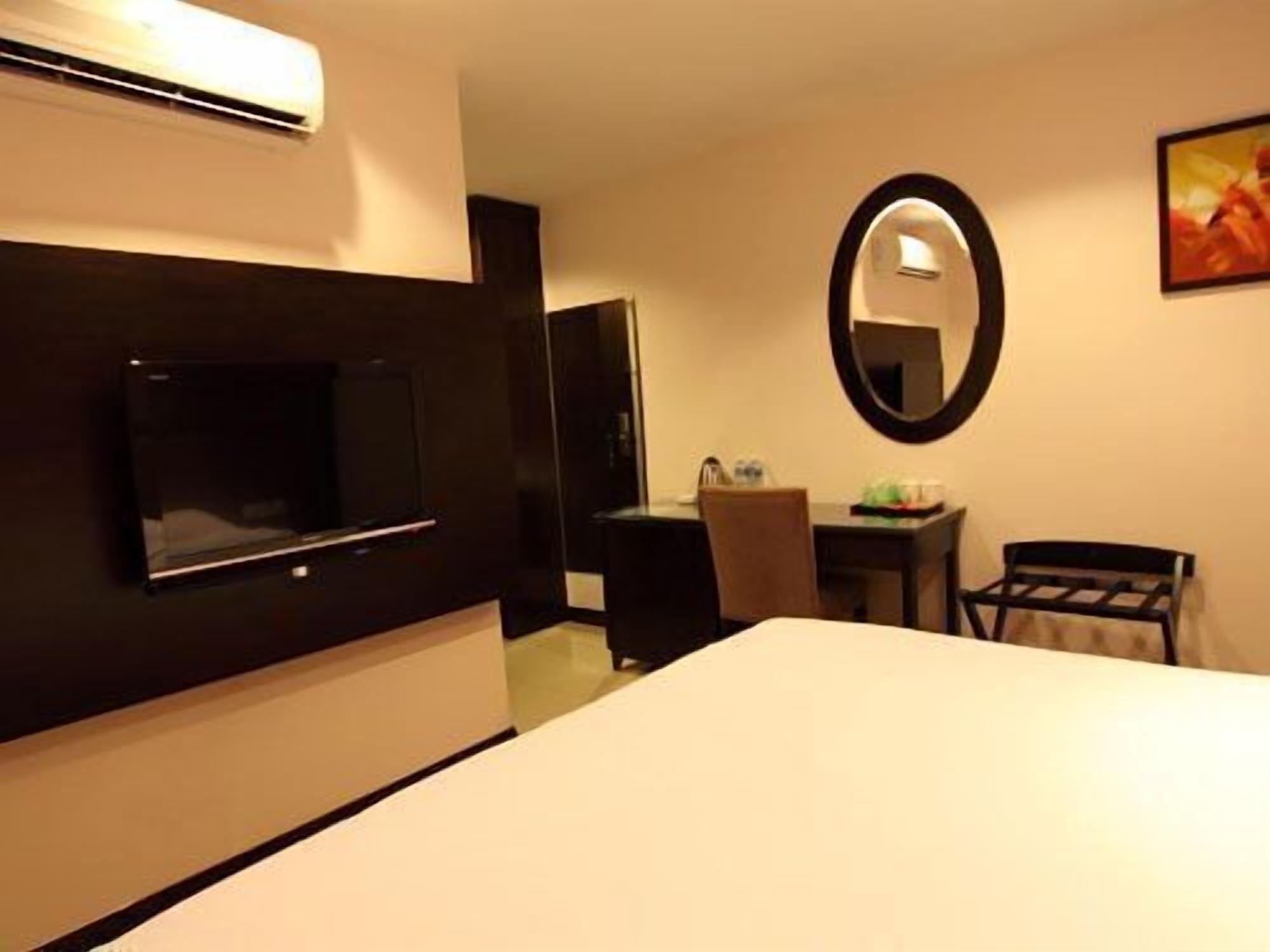 קלאנג Country Hotel מראה חיצוני תמונה